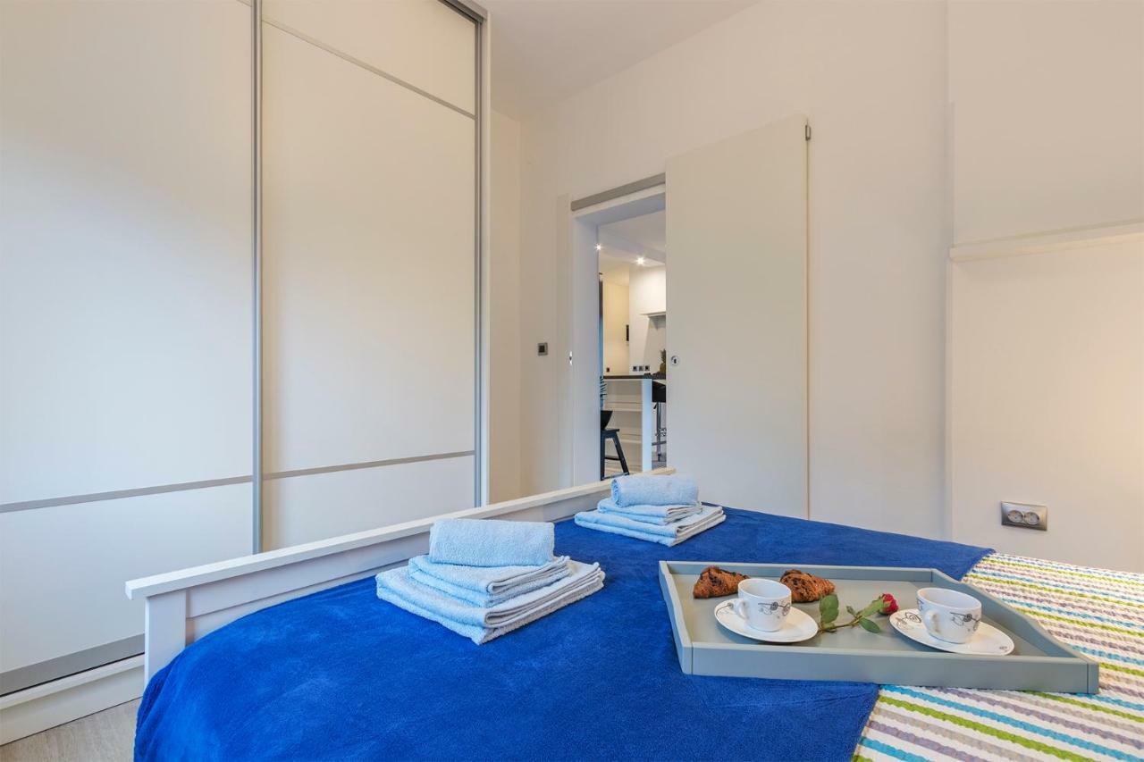 Apartment Danijela I พูลา ภายนอก รูปภาพ
